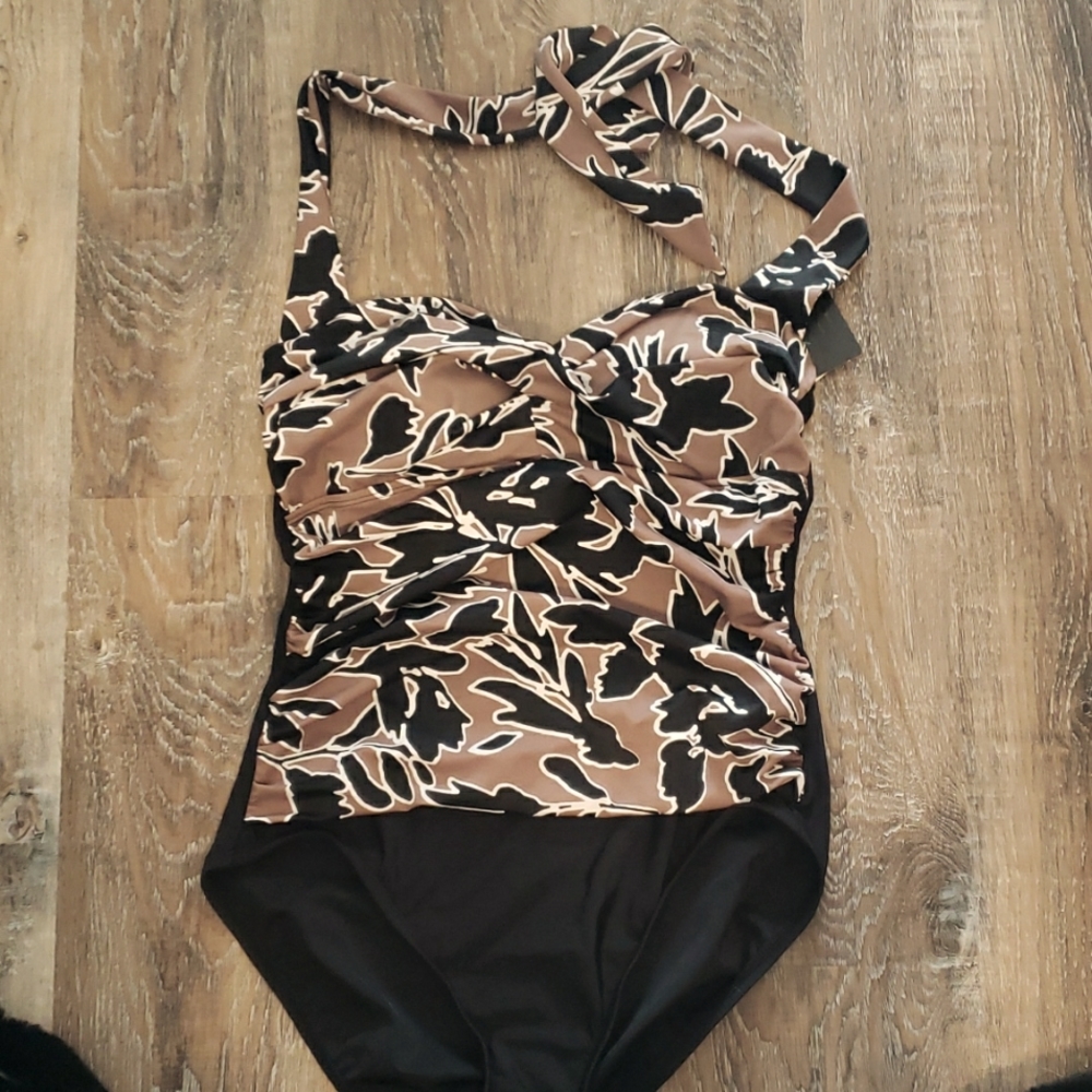 Aqua Green One-piece Swimsuit Size M 8/10 NWT